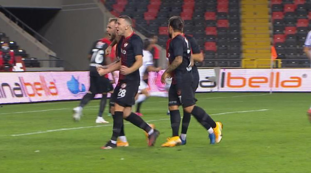 Gaziantep FK Trabzonspor maçı golleri ve geniş özeti - Resim: 2