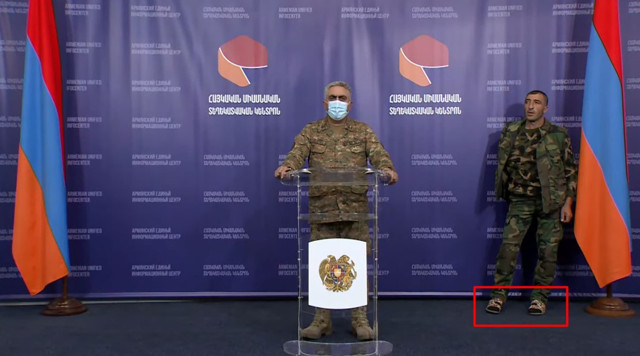 Ermeni ordusu iyice dağıldı! Komutanın arkasında yaptığına bak - Resim: 0