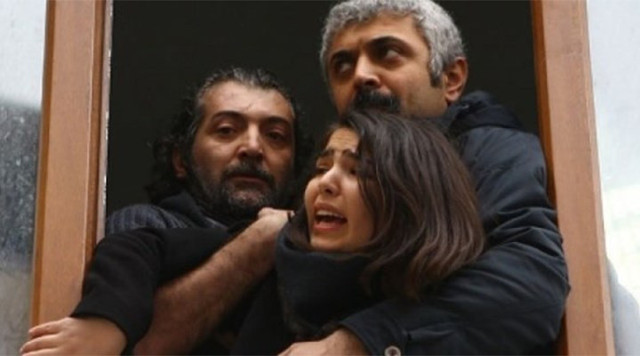 Berkin Elvan’ın ablası Özge Elvan Kadıköy'deki gözaltına alındı - Resim: 0