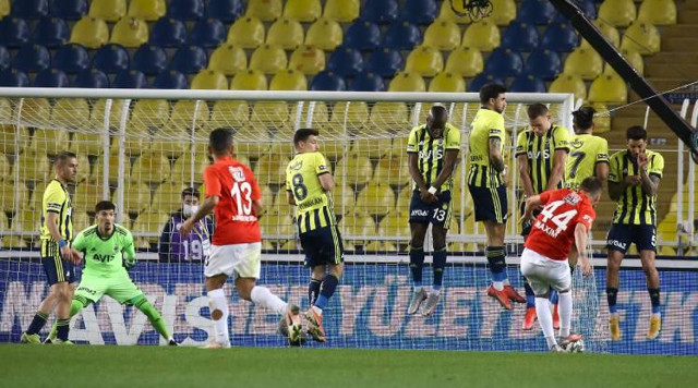 Fenerbahçe Gaziantep FK maçı golleri ve geniş özeti - Resim: 0