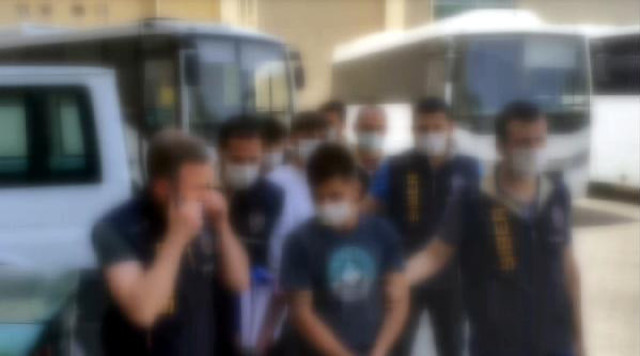 ATM'deki açığı fark edip 2 bin lira yerine 625 bin lira çektiler - Resim: 1