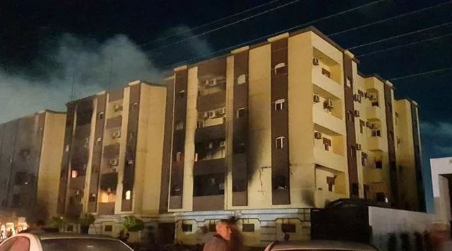 Libya karıştı... Hafter'in meclisini ateşe verdiler! Ortalık savaş alanına döndü - Resim: 2