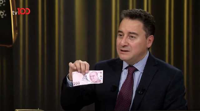 Ali Babacan canlı yayında cüzdanından 200 TL çıkarıp sordu - Resim: 0