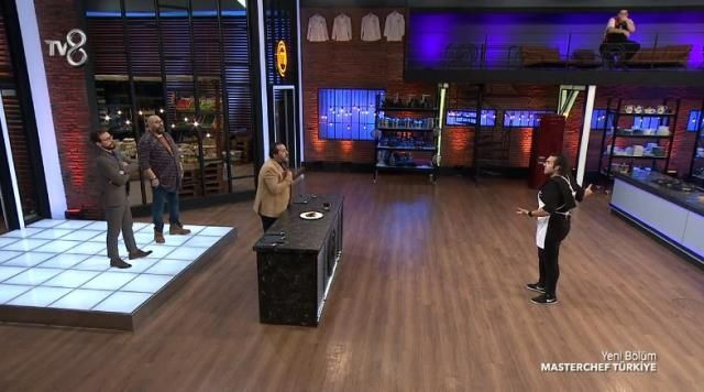 MasterChef Türkiye'de Mehmet Şef ve Barbaros birbirlerine girdi! 'Beni dinle!' - Resim: 4