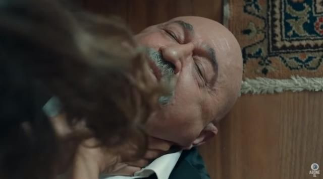 Son sahne herkesi üzdü Yamaç'ın yaşlı hali şok etti! Çukur'un finalinde Aras Bulut İynemli olay oldu - Resim: 4