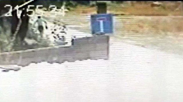 Yağmurdan kaçarken doluya tutulmak Kayseri'de evli çifte kabusu yaşattılar - Resim: 2