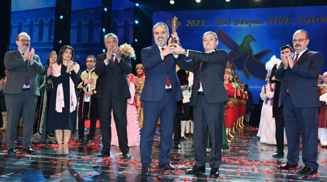 Türk kültür sancağında nöbet değişimi; Bursa'dan Şuşa'ya geçti - Resim: 4