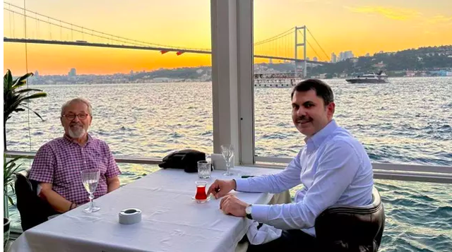 Murat Kurum fotoğraf paylaştı kulisler kaynadı!  AK Parti'nin İBB adayı mı olacak? - Resim: 0