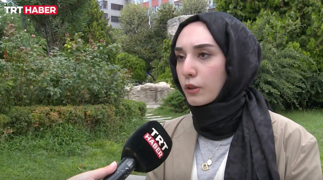 Başörtüsü nedeniyle başvurusu reddedildi! CHP lideri Özgür Özel'den Dilara Çiçek'e telefon - Resim: 0