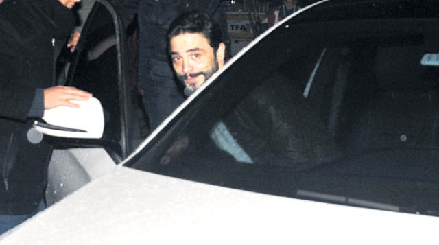 Ahmet Kural Sıla'yı aldattı mı? 2 kadınla çok fena... - Resim: 2