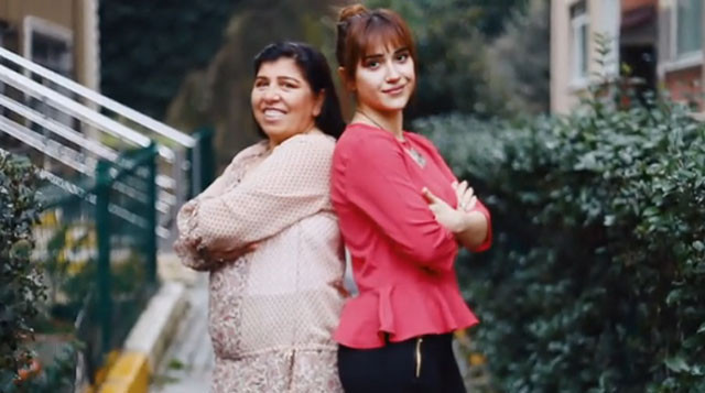 Zuhal Topal'la Sofrada Azerbaycanlı gelin Nöğreste'ye bakın Ruhşan kaynana kimdir  - Resim: 3