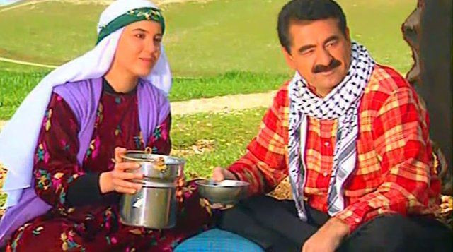 Oyunculuğu bırakan Ömer Seval'ın son halini gören şaştı kaldı! Kemal Sunal Ebru Güneş'le rol almıştı - Resim: 3