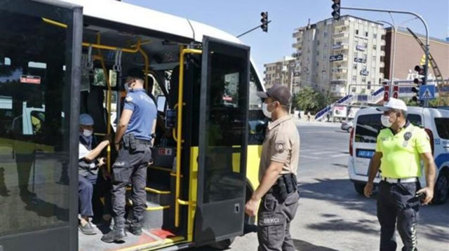 Son dakika İçişleri Bakanlığı'ndan 81 il valiliğine yeni koronavirüs genelgesi - Resim: 0