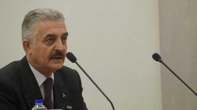 MHP'den Davutoğlu'na olay yanıt! Neşeli Günler’in Palavra Bakanı Ziya’yı solda sıfır bırakır - Resim: 0