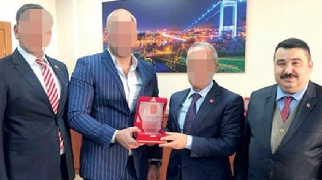 Olmayan vakfın sahtekâr başkan İbrahim Savcı yakalandı - Resim: 0