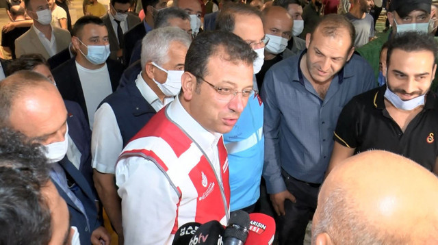 Gürpınar'da ilk balık mezatı gerçekleşti! İşte tezgahta hamsi, istavrit fiyatları! - Resim: 0