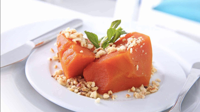 Kaynananızın yıllardır yaptığı tarifi bile solluyor! İşte parmak yediren bal kabağı tatlısı - Resim: 2