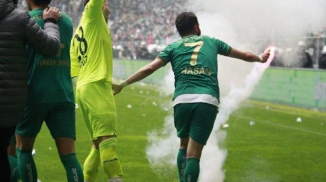 Olaylı Bursaspor Amedspor maçı ile ilgili yeni gelişme! 12 taraftar... - Resim: 1