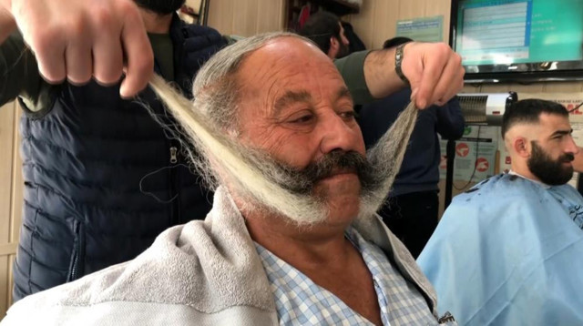 19 yıldır kesmiyor, aylık bakımına 2 bin TL ödüyor! Bayburtlu Pala'nın bıyıklarını gören hayrete düşüyor! - Resim: 4