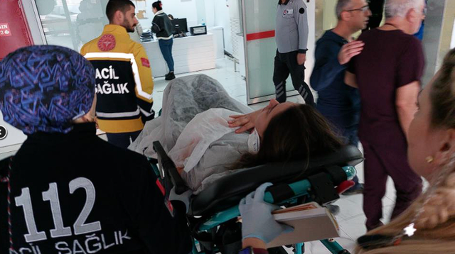 Samsun'da akılalmaz olay! 17 yaşındaki kız, halı yüzünden hastanelik oldu - Resim: 2