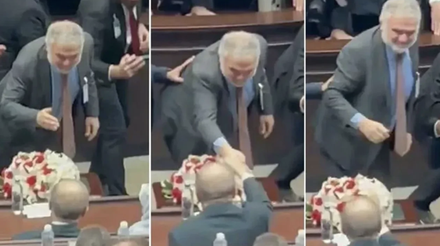 Ruşen Çakır, Erdoğan'la tokalaşmasını böyle savundu! - Resim: 0