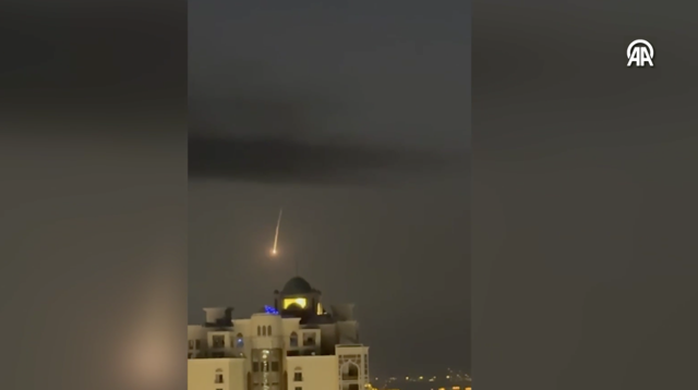 Dubai’nin simgesinde yangın paniği! Burj Al Arab’ın cephesi alev aldı - Resim: 2