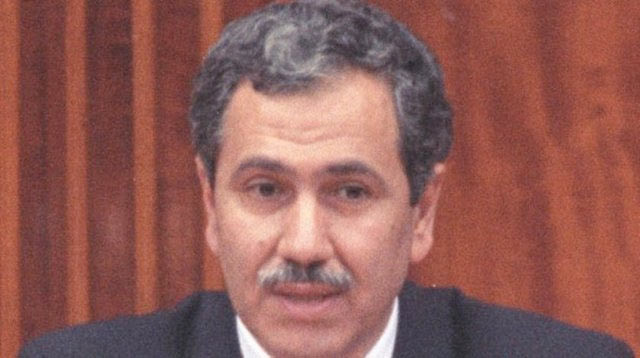 Siyasetçilerin yüz değişimi böyle oldu - Resim: 4