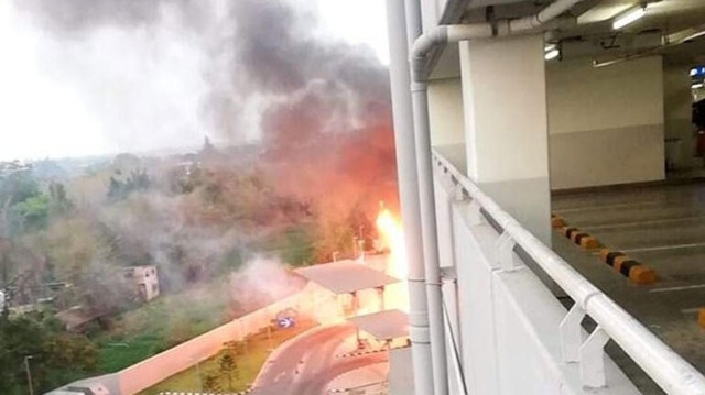 Son dakika gelişmesi asker AVM'de kalabalığa ateş açtı onlarca ölü var - Resim: 2