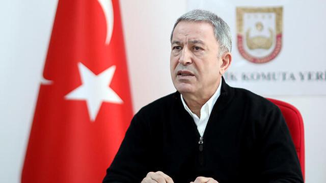 Bahar Kalkanı Harekatı'ndan yeni görüntüler! Hedefe kitlendi ve atışı yaptı - Resim: 0