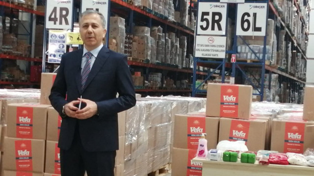 İstanbul Valisi Yerlikaya: 65 yaş üstü vatandaşlara gidecek yardım kolileri yola çıktı - Resim: 0