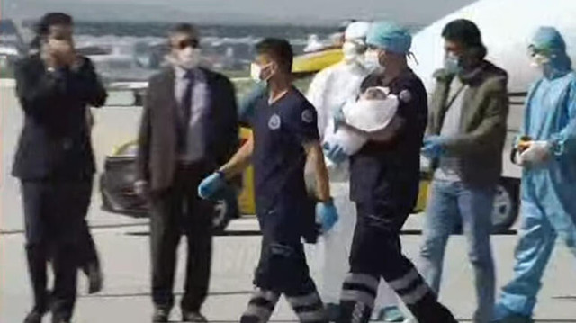 Siyam ikizleri Derman ve Yiğit Türkiye'ye getirildi - Resim: 0