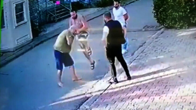 Halil Sezai olayının perde arkasında neler çıktı neler! 'Annesine küfür edip silahla tehdit etti' - Resim: 0