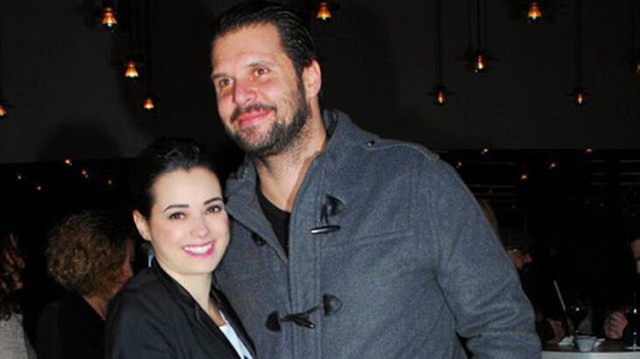 Serdar Oral kimdir ne iş yapıyor Özgü Namal eşi mesleği? - Resim: 1