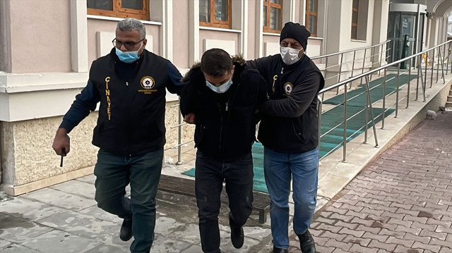 Belediye otobüsüyle yaralıyı hastaneye yetiştirmeye çalıştı! - Resim: 0