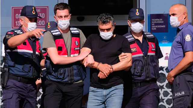 Türkiye'nin konuştuğu Büyükşen cinayetinde yıllar sonra kızları Büşra konustu - Resim: 1