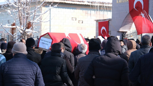 Deprem bütün mahalleyi enkaza çevirdi! Geçen yıl yapılan bina da yerle bir oldu - Resim: 3