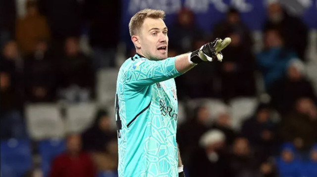 Altay Bayındır mı, Mert Günok mu? Dikkat çeken istatistikler: Dev derbide gözler kalecilerde olacak! - Resim: 0