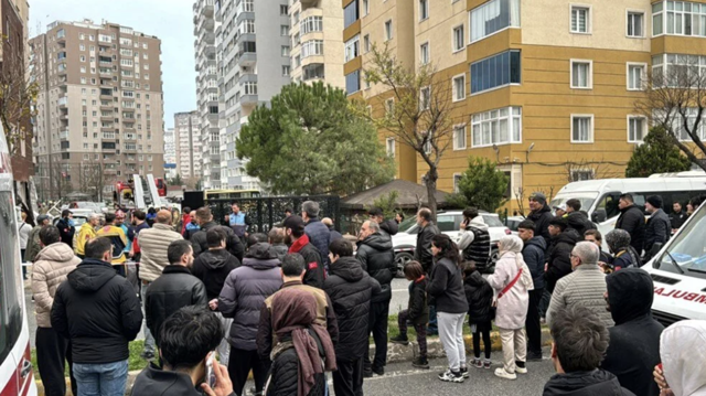 İstanbul'da 14 katlı binada patlama! 1 kişi öldü, 3 kişi yaralandı - Resim: 3