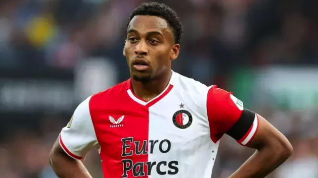 Fenerbahçe'ye ara transfer döneminde bomba isimle geliyor! Transfer listesi sızdı - Resim: 0