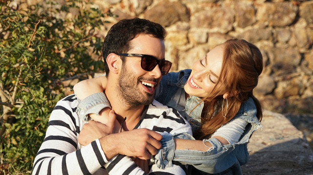  Elçin Sangu ile Barış Arduç'un sinema filminden ilk görüntüler! - Resim: 4