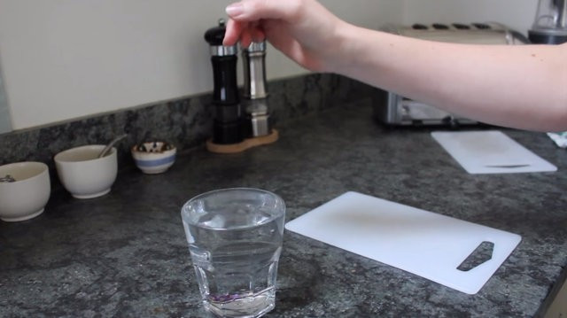 Klozete streç film gerdi ve öyle bir şey yaptı ki... - Resim: 4