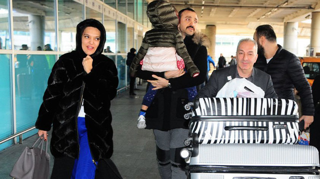 Demet Akalın'dan olay 'Ezan' polemiği: İroni mi yapıyorsun? - Resim: 1