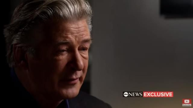Görüntü yönetmenini yanlışlıkla öldüren Alec Baldwin: Tetiğe ben basmadım - Resim: 1