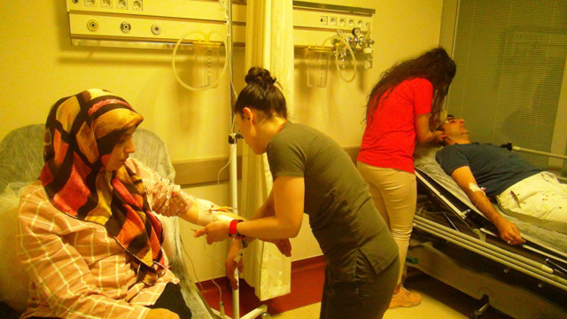 Mardin'de rapor vermeyen doktor çifte saldırı - Resim: 0