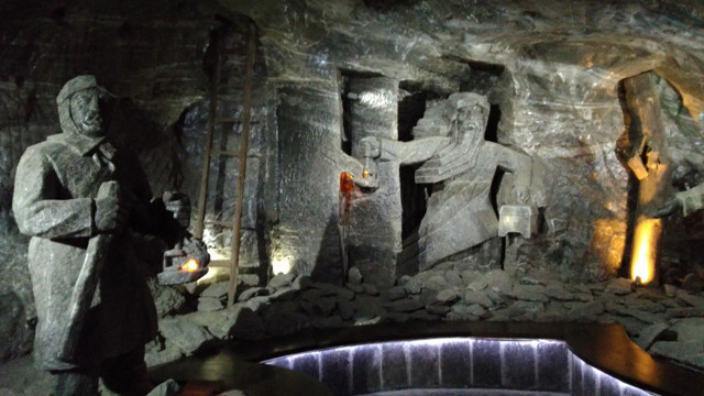 Pakistan'ın pembe tuz tünelleri yıllık 300 bini aşkın turisti ağırlıyor! - Resim: 2