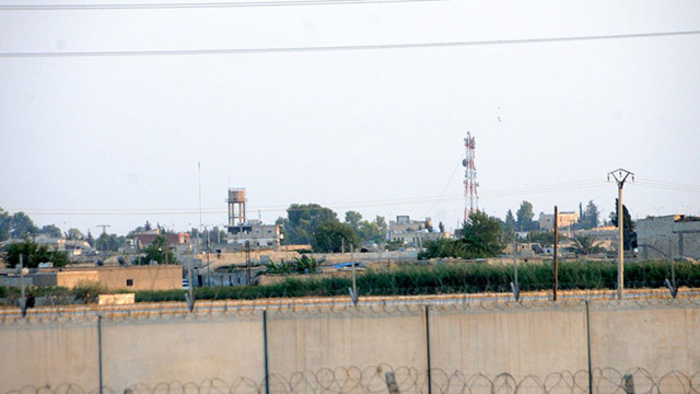 Erdoğan'ın sözleri korkuttu! Sözde bayraklar indirildi - Resim: 0