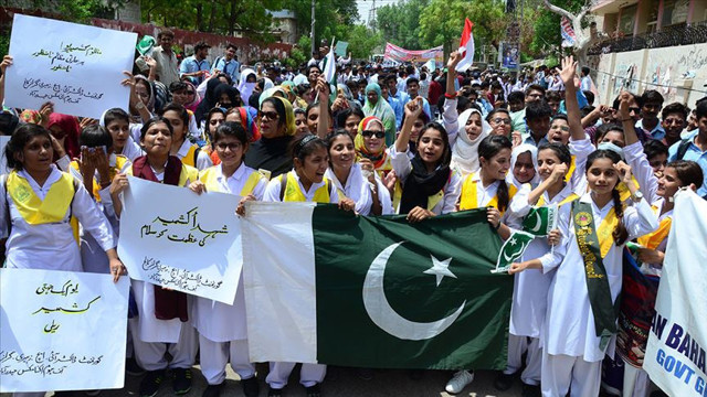 Keşmir krizi kapıda! Pakistan: Her türlü karşılığı vereceğiz - Resim: 0