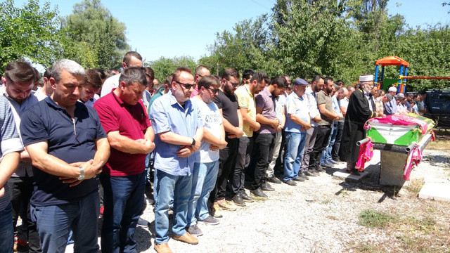Aksaray'da balayı dönüşü trafik kazasında ölmüştü! Gözyaşları sel oldu - Resim: 1
