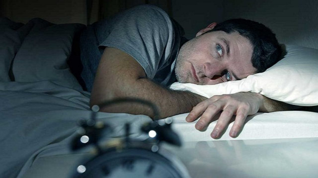 Uzmanlar: Genetik olarak uykusuzluğa yatkın olanlarda kalp hastalığı riski artıyor - Resim: 0