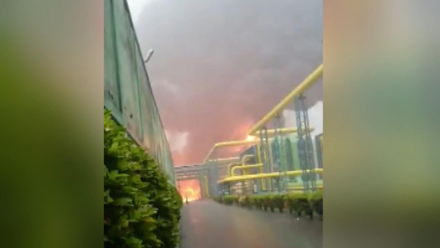 Hindistan’da akaryakıt tesisinde yangın: 4 ölü 3 yaralı - Resim: 2